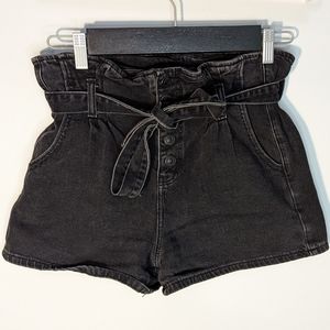 American Eagle Black Denim 5-button Shorts with Belt